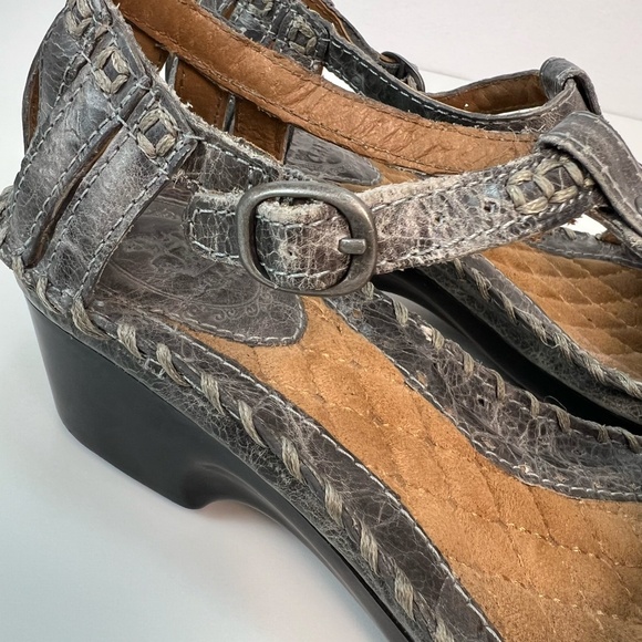 Ariat Shalimar Gray Leather T-Strap Sandals Open Toe Women's Sz 6.5 Boho Western - Picture 9 of 13